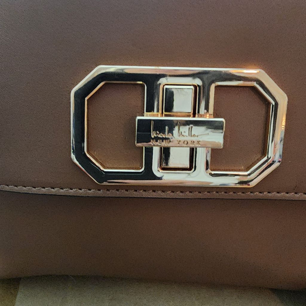 Nicole Miller Handbag. New with Tags - Picture 3 of 4